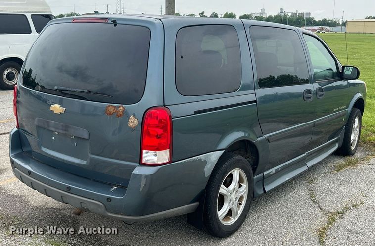 image for item LG9163 2007 Chevrolet Uplander  van