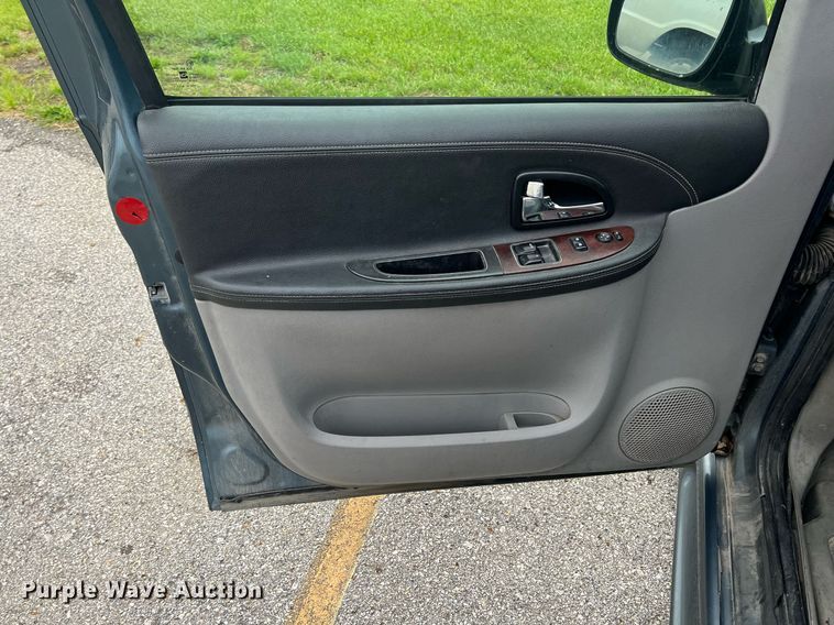 image for item LG9163 2007 Chevrolet Uplander  van