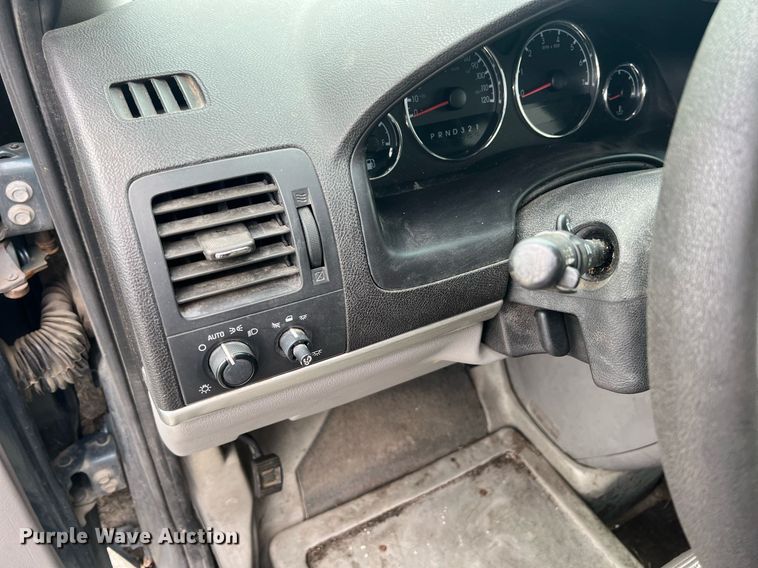 image for item LG9163 2007 Chevrolet Uplander  van