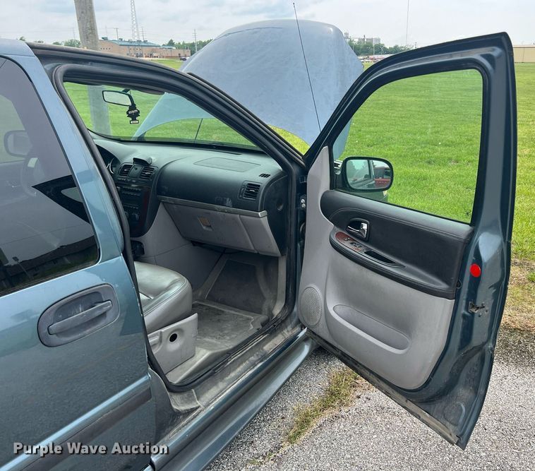 image for item LG9163 2007 Chevrolet Uplander  van