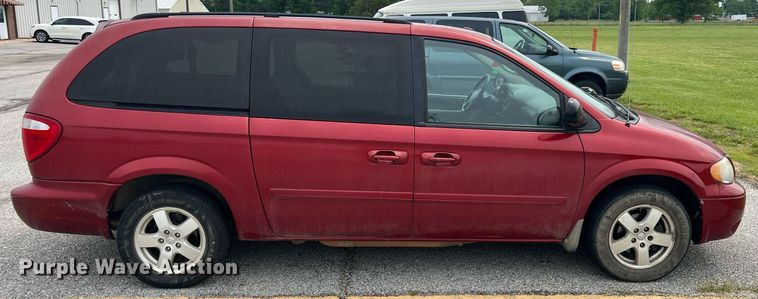image for item LG9164 2006 Dodge Grand Caravan  van