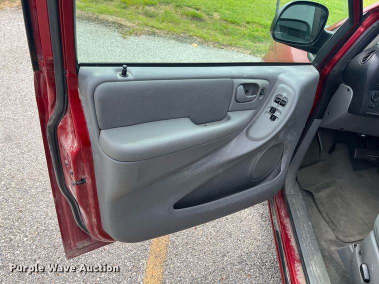 image for item LG9164 2006 Dodge Grand Caravan  van