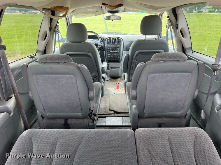 image for item LG9164 2006 Dodge Grand Caravan  van