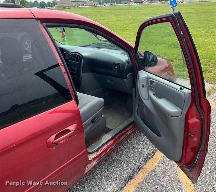 image for item LG9164 2006 Dodge Grand Caravan  van