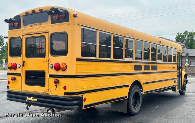 image for item LG9165 1997 International 3800  school bus