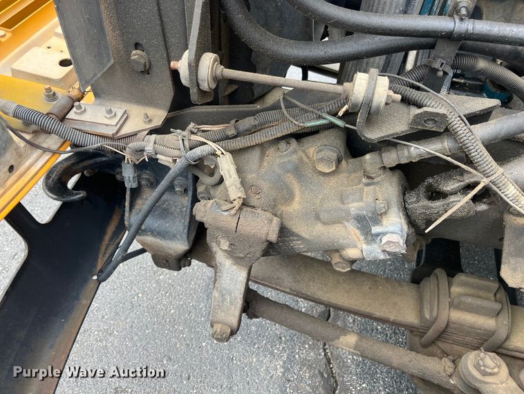 image for item LG9165 1997 International 3800  school bus