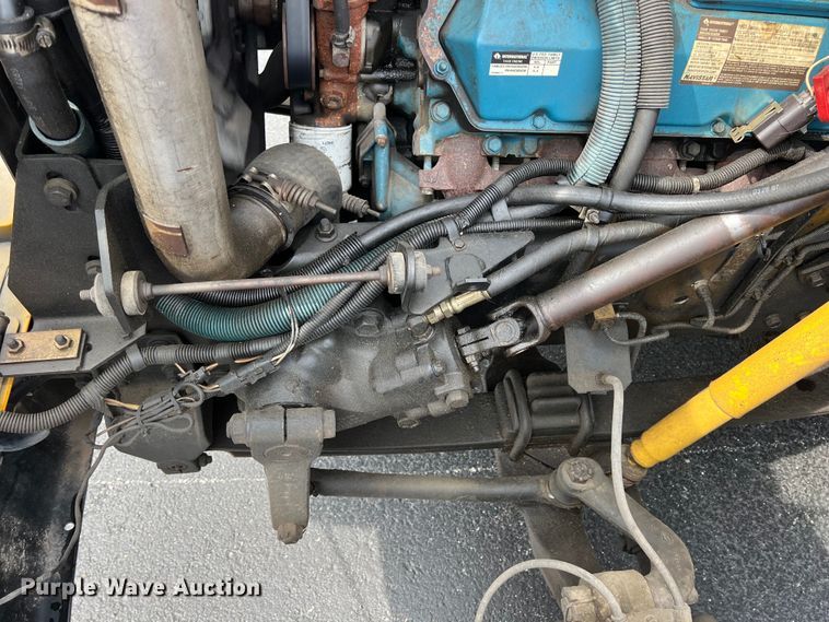 image for item LG9166 1997 International 3800  school bus