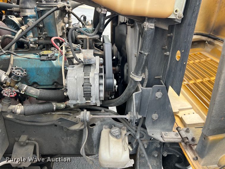 image for item LG9166 1997 International 3800  school bus