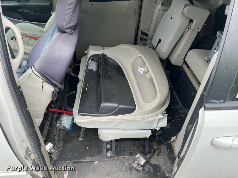 image for item LG9177 2012 Dodge Grand Caravan  van