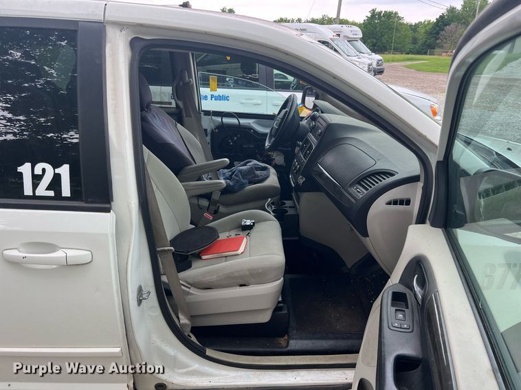 image for item LG9177 2012 Dodge Grand Caravan  van