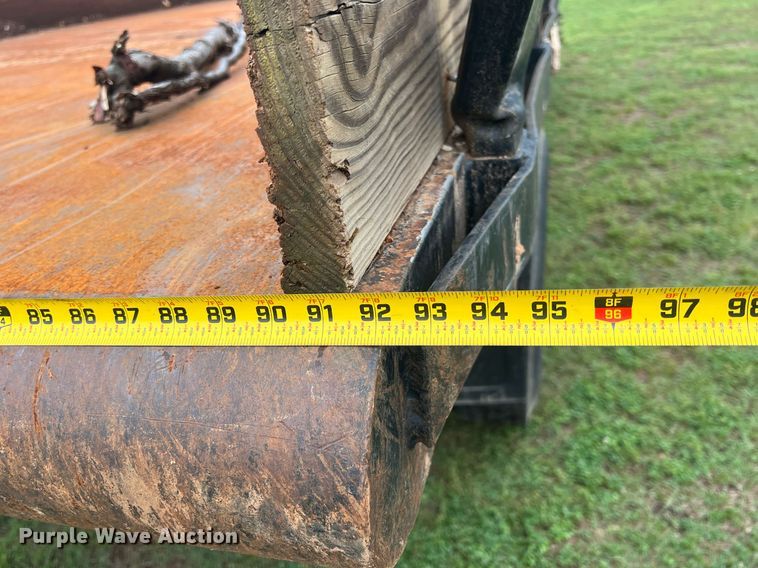 image for item LG9183 2000 Chevrolet C7  dump flatbed truck