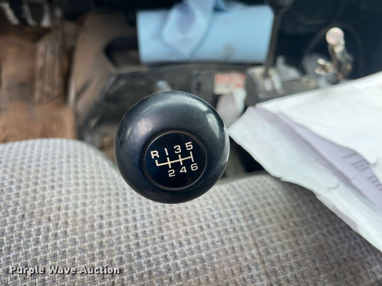 image for item LG9183 2000 Chevrolet C7  dump flatbed truck