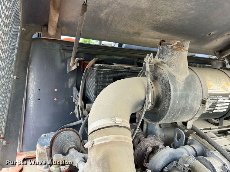 image for item LG9204 Hamm GRW6  pneumatic roller