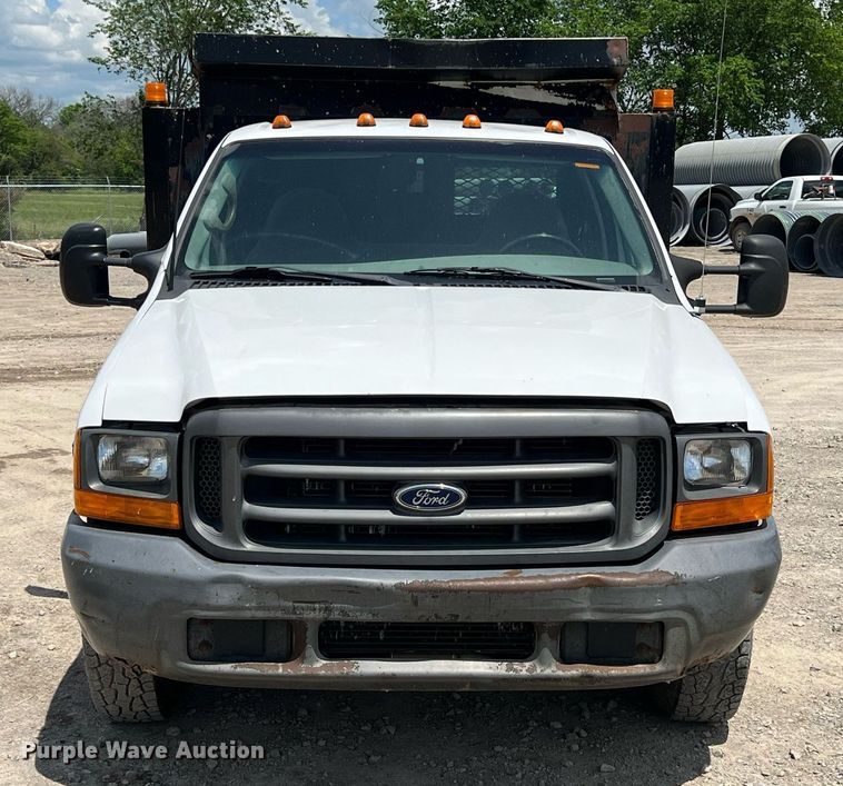 image for item LG9205 1999 Ford F350 Super Duty  dump flatbed pickup truck