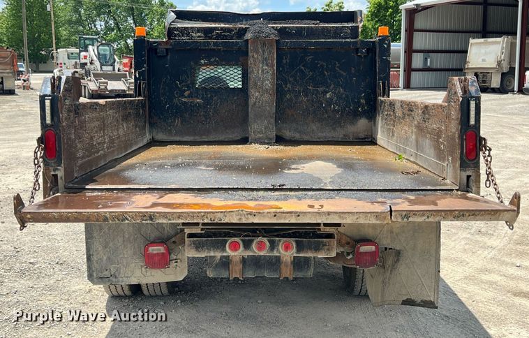 image for item LG9205 1999 Ford F350 Super Duty  dump flatbed pickup truck