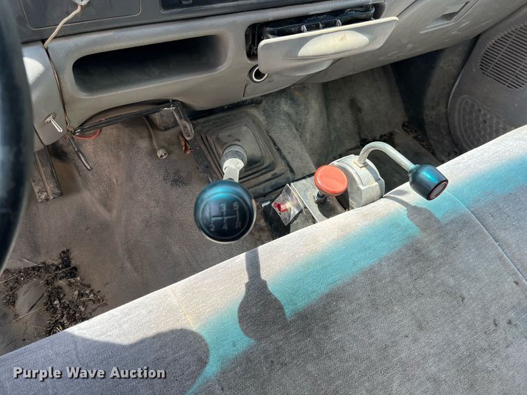 image for item LG9205 1999 Ford F350 Super Duty  dump flatbed pickup truck