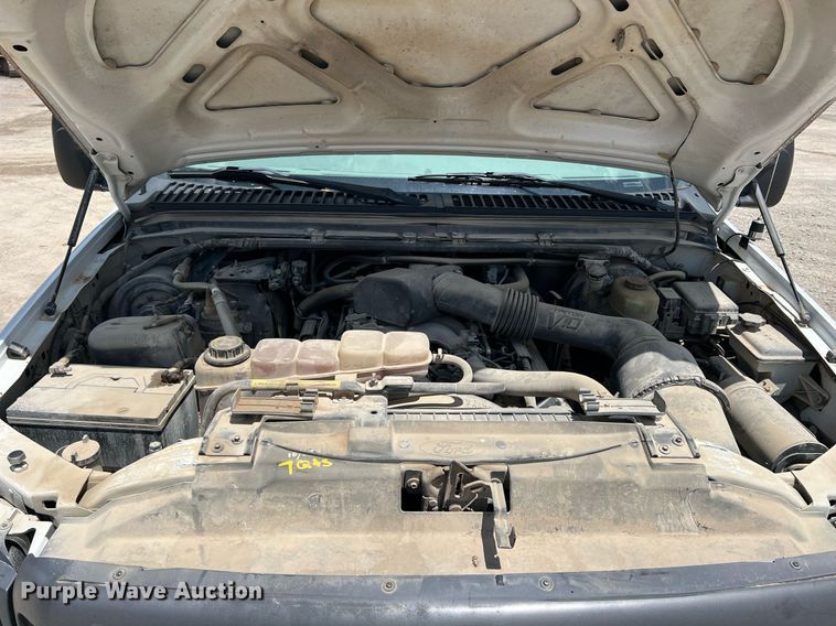 image for item LG9205 1999 Ford F350 Super Duty  dump flatbed pickup truck