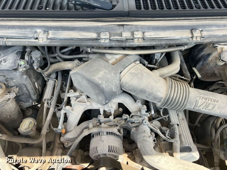 image for item LG9205 1999 Ford F350 Super Duty  dump flatbed pickup truck