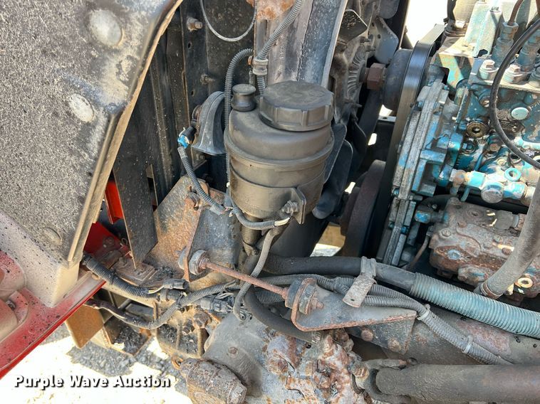 image for item LG9207 1997 International 4900  dump truck