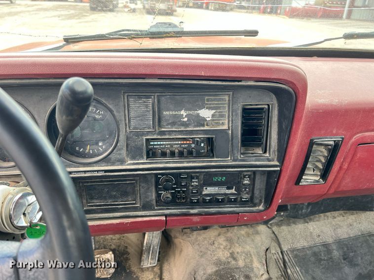 image for item LG9208 1992 Dodge D150  pickup truck