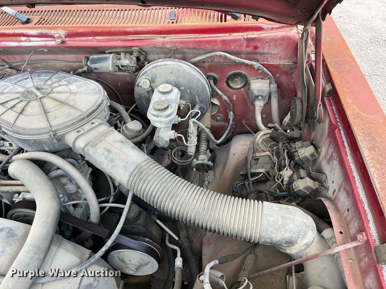 image for item LG9208 1992 Dodge D150  pickup truck