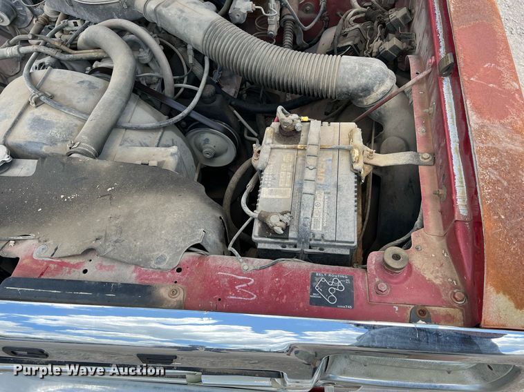 image for item LG9208 1992 Dodge D150  pickup truck