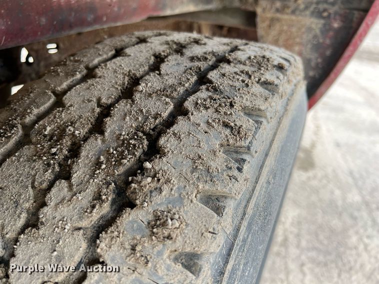 image for item LG9208 1992 Dodge D150  pickup truck