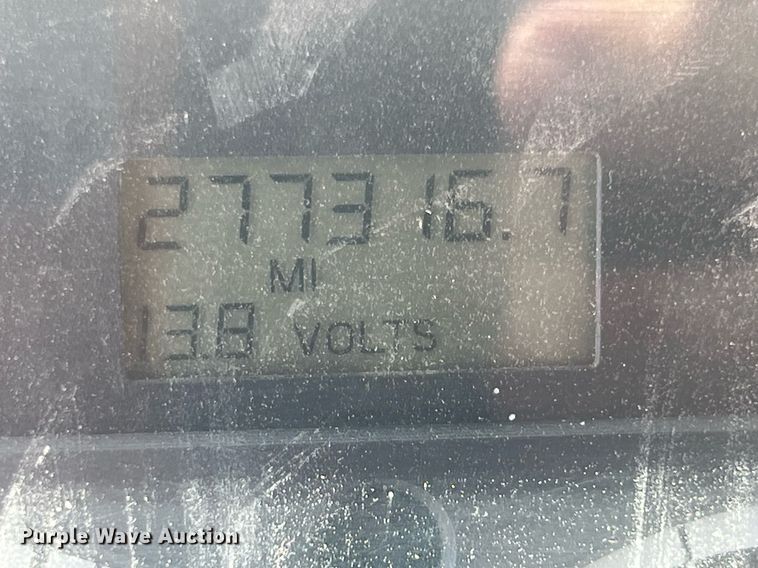 image for item LG9209 2003 Freightliner Business Class M2  dump truck