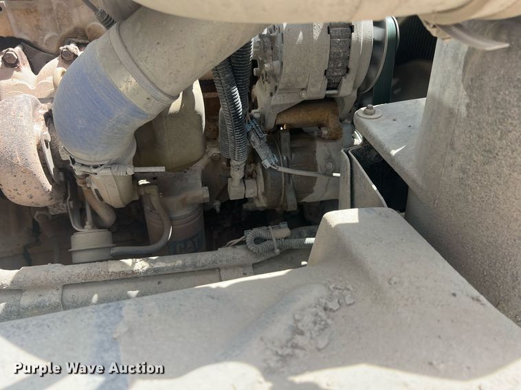 image for item LG9209 2003 Freightliner Business Class M2  dump truck