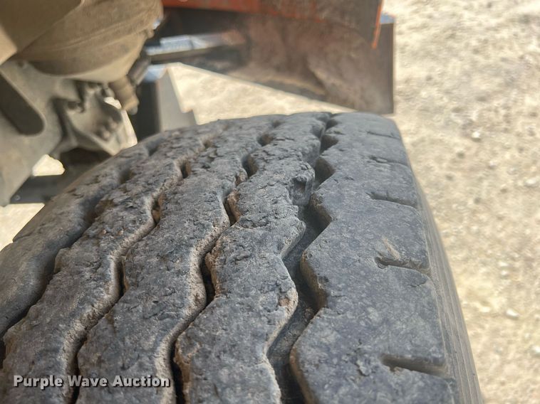 image for item LG9209 2003 Freightliner Business Class M2  dump truck