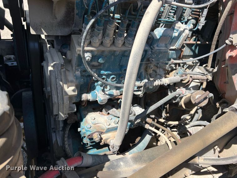 image for item LG9212 1996 International 4900  dump truck