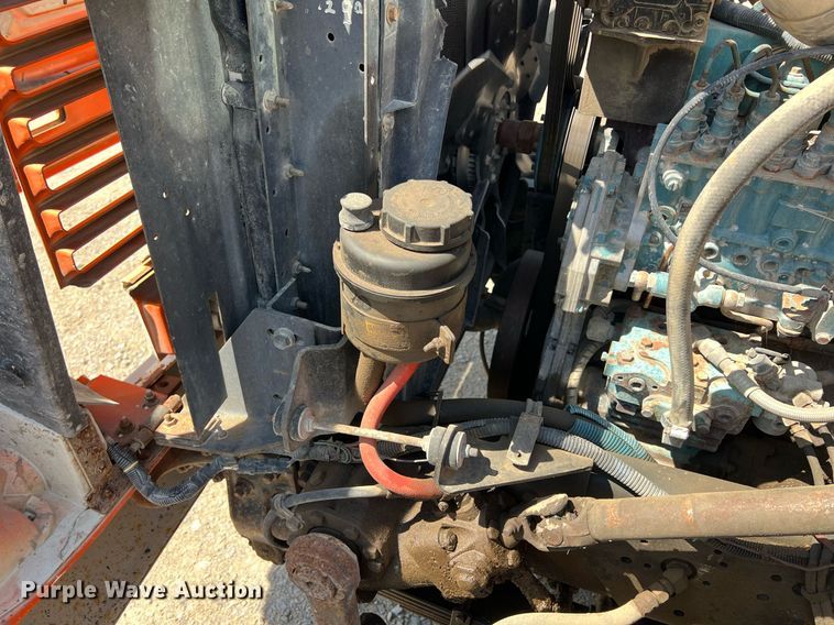 image for item LG9213 1996 International 4900  dump truck