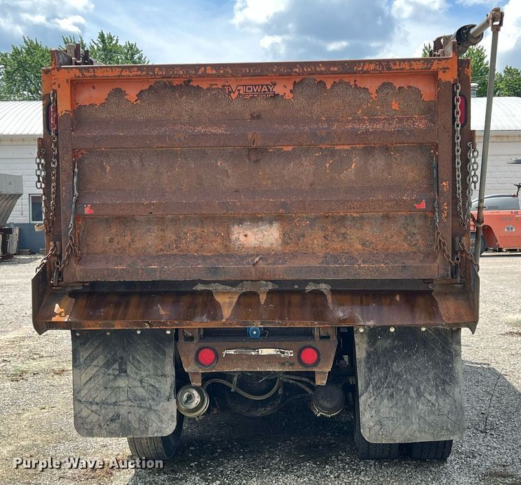 image for item LG9215 2003 Freightliner FL80  dump truck