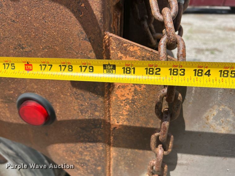 image for item LG9215 2003 Freightliner FL80  dump truck