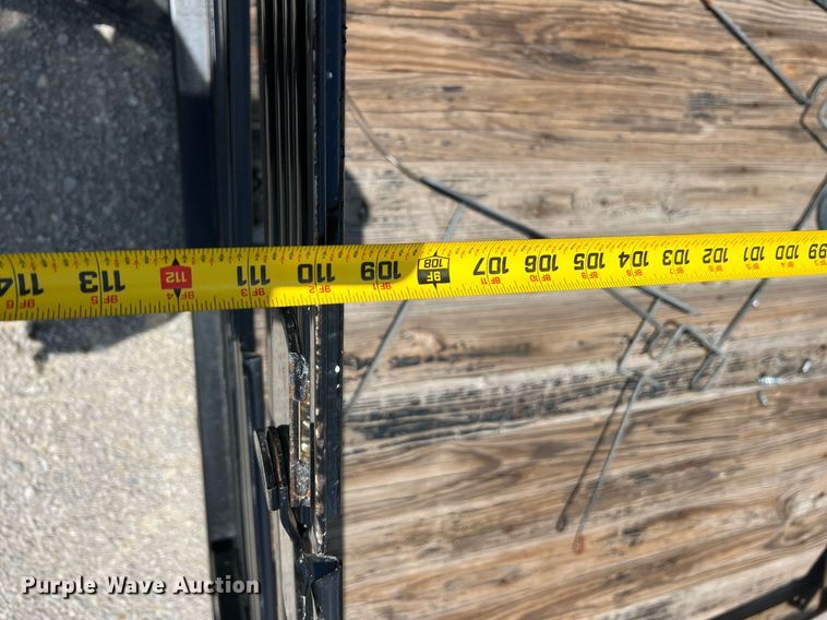 image for item LG9217 Knapheide PVMX-93C  flatbed