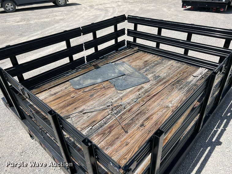 image for item LG9217 Knapheide PVMX-93C  flatbed