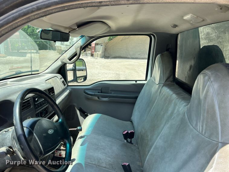 image for item LG9218 1999 Ford F350 Super Duty  dump flatbed pickup truck