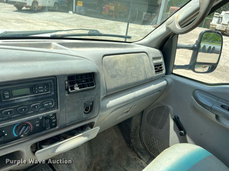 image for item LG9218 1999 Ford F350 Super Duty  dump flatbed pickup truck