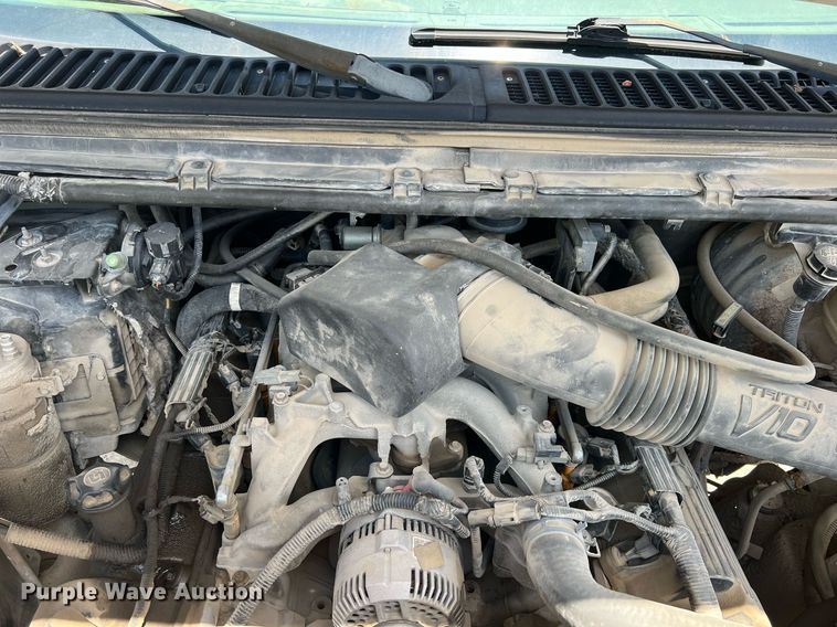 image for item LG9218 1999 Ford F350 Super Duty  dump flatbed pickup truck