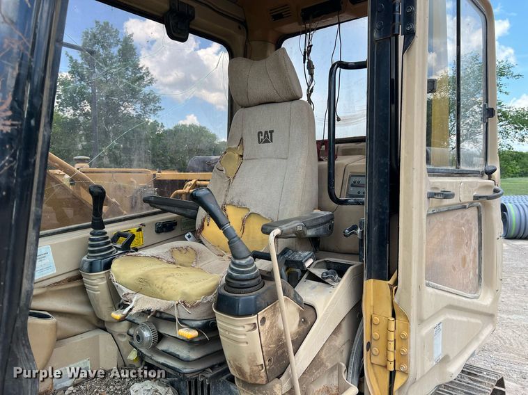 image for item LG9220 1996 Caterpillar 312  excavator