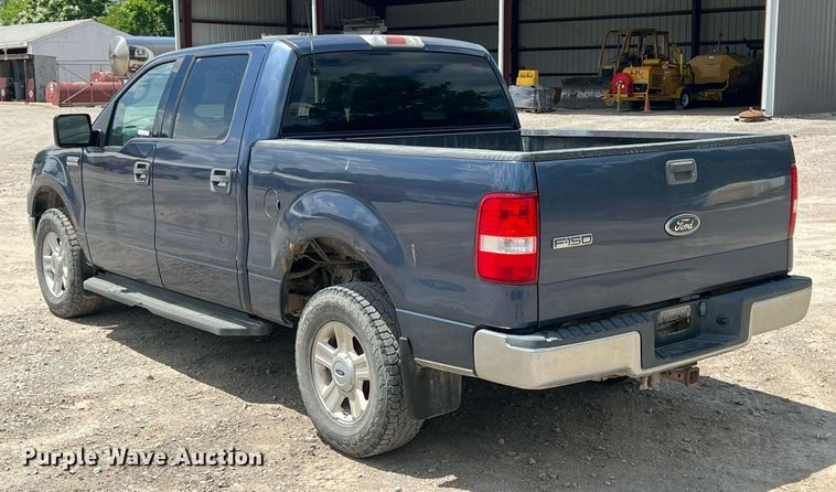 image for item LG9221 2004 Ford F150  SuperCrew pickup truck