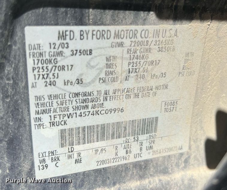 image for item LG9221 2004 Ford F150  SuperCrew pickup truck