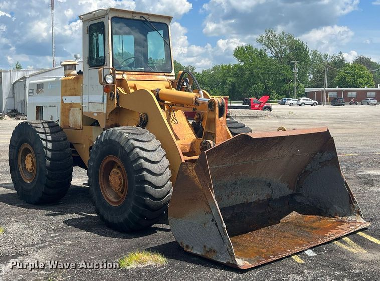 image for item LG9222 International  wheel loader