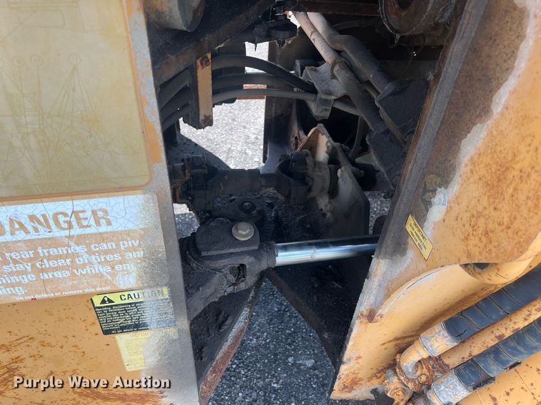 image for item LG9222 International  wheel loader