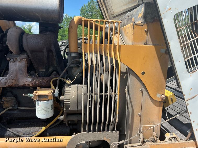 image for item LG9222 International  wheel loader