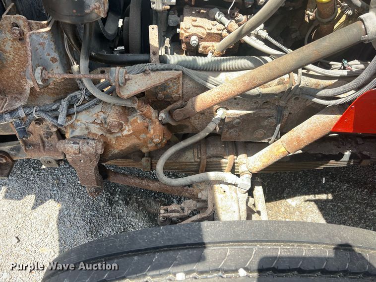 image for item LG9223 1997 International 4900  dump truck