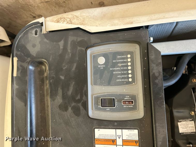 image for item LG9224 (2) Generac 055010 generators