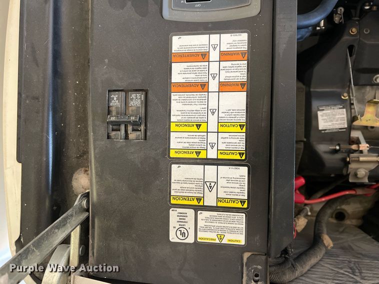 image for item LG9224 (2) Generac 055010 generators