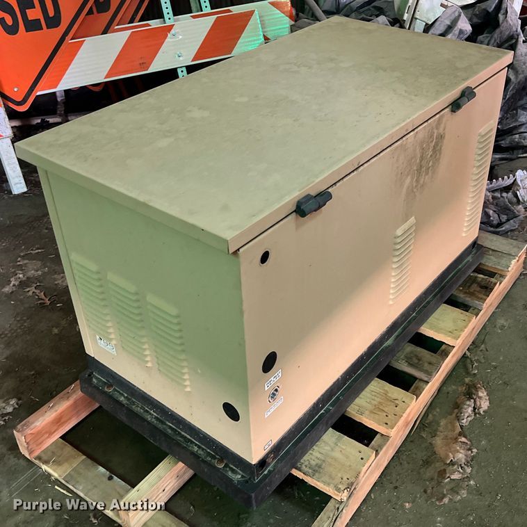 image for item LG9225 Generac Guardian  generator