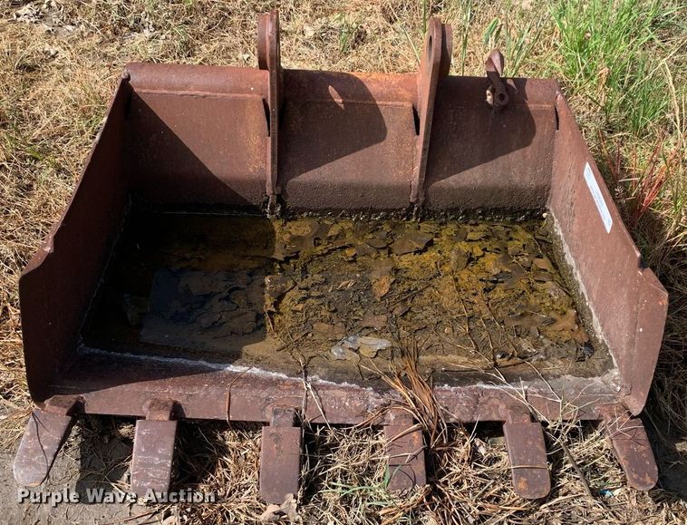 image for item LH9578 Excavator bucket